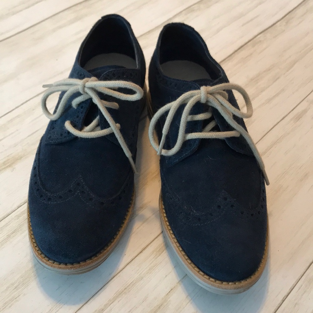 Women's Navy Suede Wingtip Oxfords with Contrast Laces